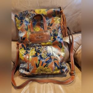 Patricia Nash leather floral  cross body purse
